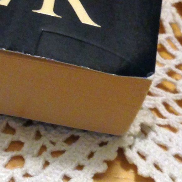 3 for $10 book sale!   Amish -  The Quieting, Bishops Family #2 - Picture 2 of 7